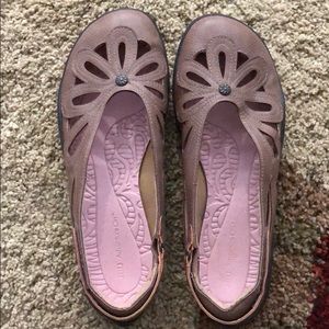 JBU Adventure On Mary Jane Shoes NWOT Sz 7